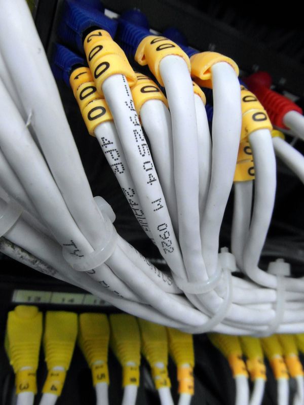 Most Current Routers Use EOL Linux Kernel and Are Chock Full of Vulnerabilities